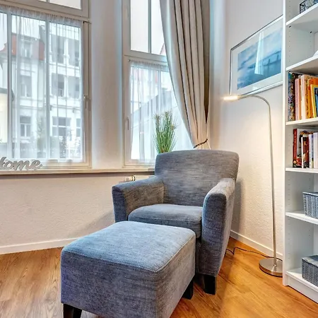 Anna Bernstein Apartment